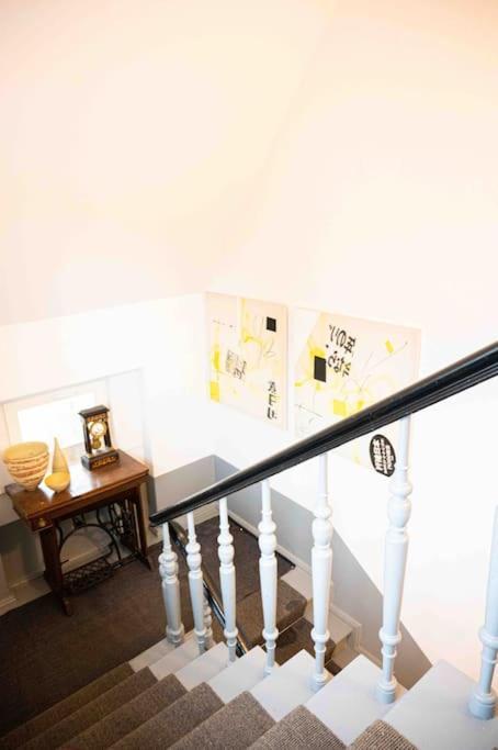 Appartement Im Dg / 5 Min Zur Messe Berlijn