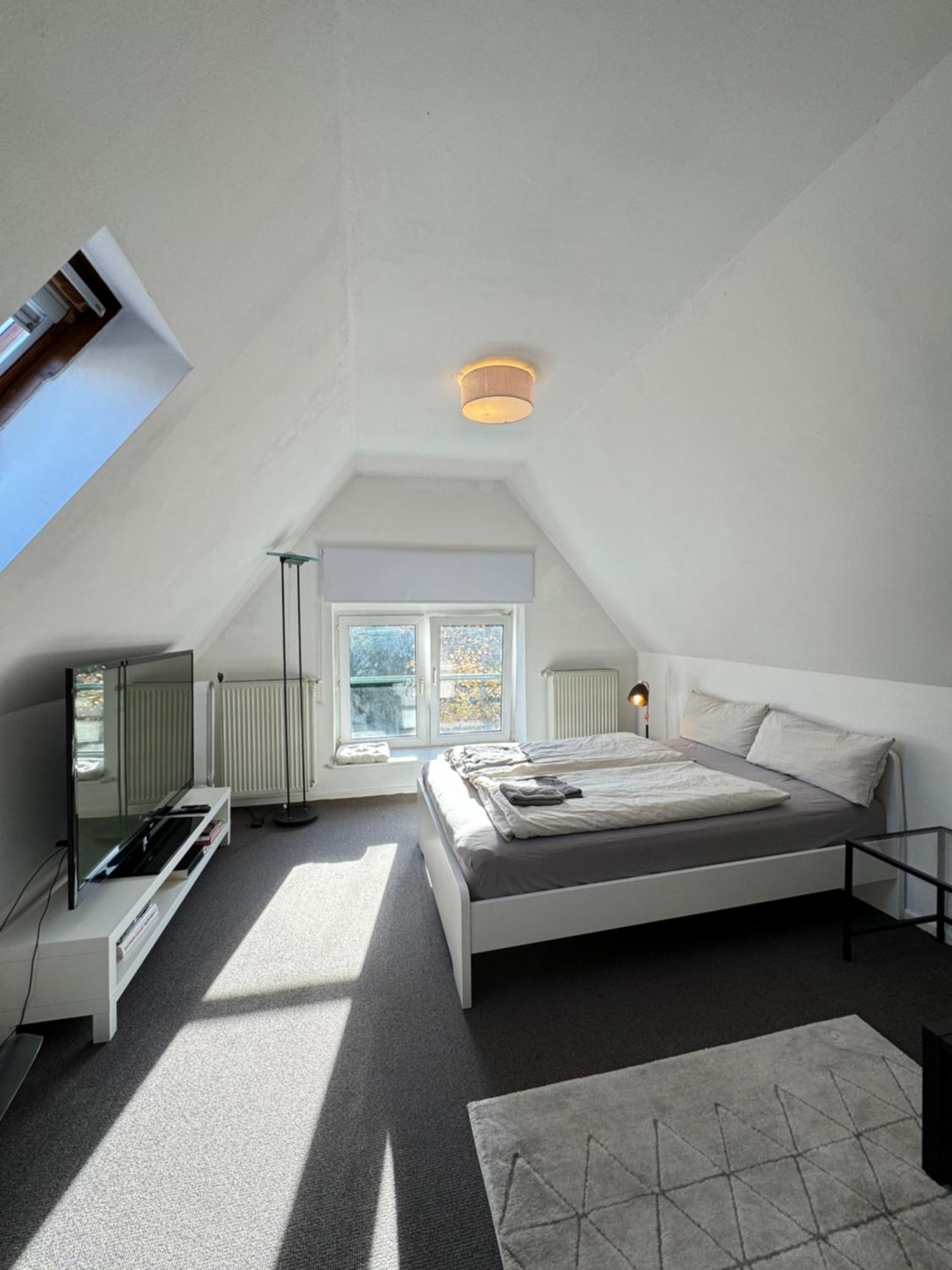Im Dg / 5 Min Zur Messe Appartement Berlijn